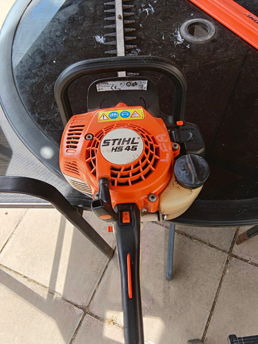 Stihl petrol hedge - stihl,