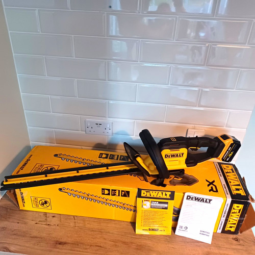 Dewalt dcmht562 18v cordless - dewalt,