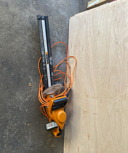 Worx corded electric hedge - corded,
